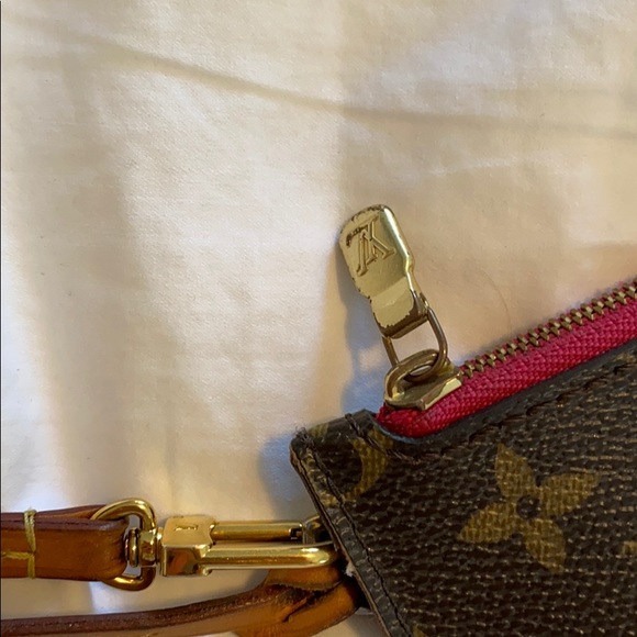 Louis Vuitton Monogram Wristlet with Burgundy Trim - Picture 6 of 8